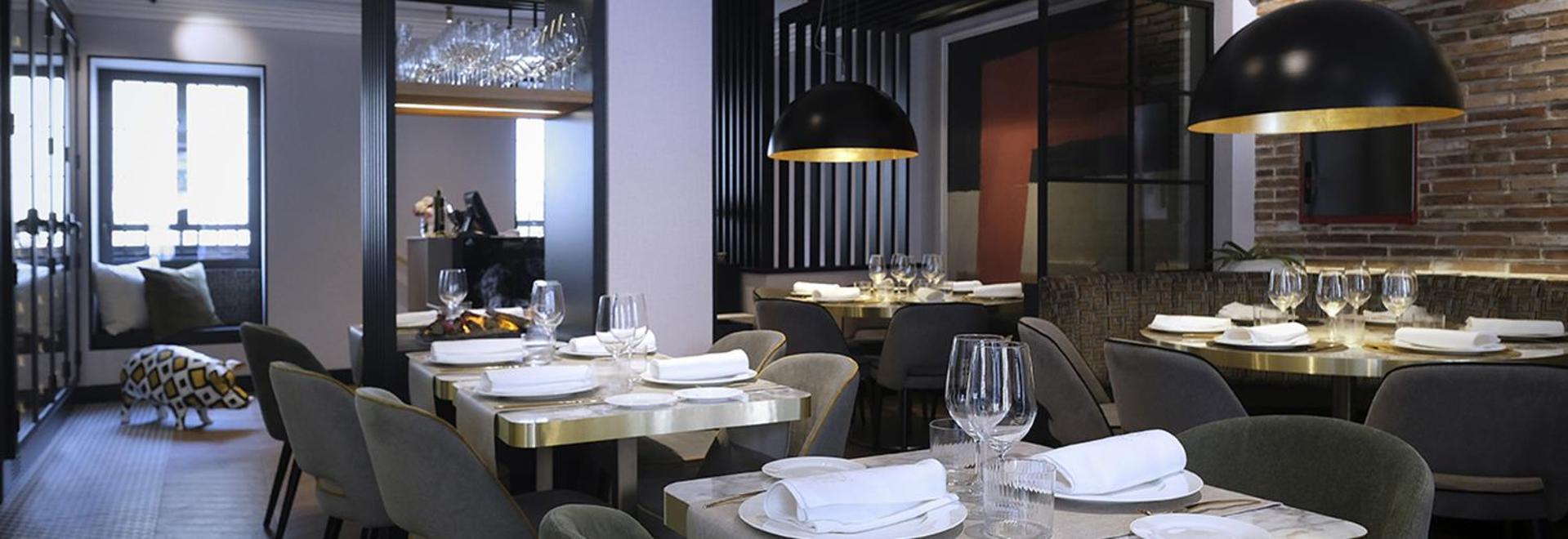 Exclusive Quietness In The Heart Of Madrid With Public Parking, Breakfast, 2 Bathrooms ภายนอก รูปภาพ