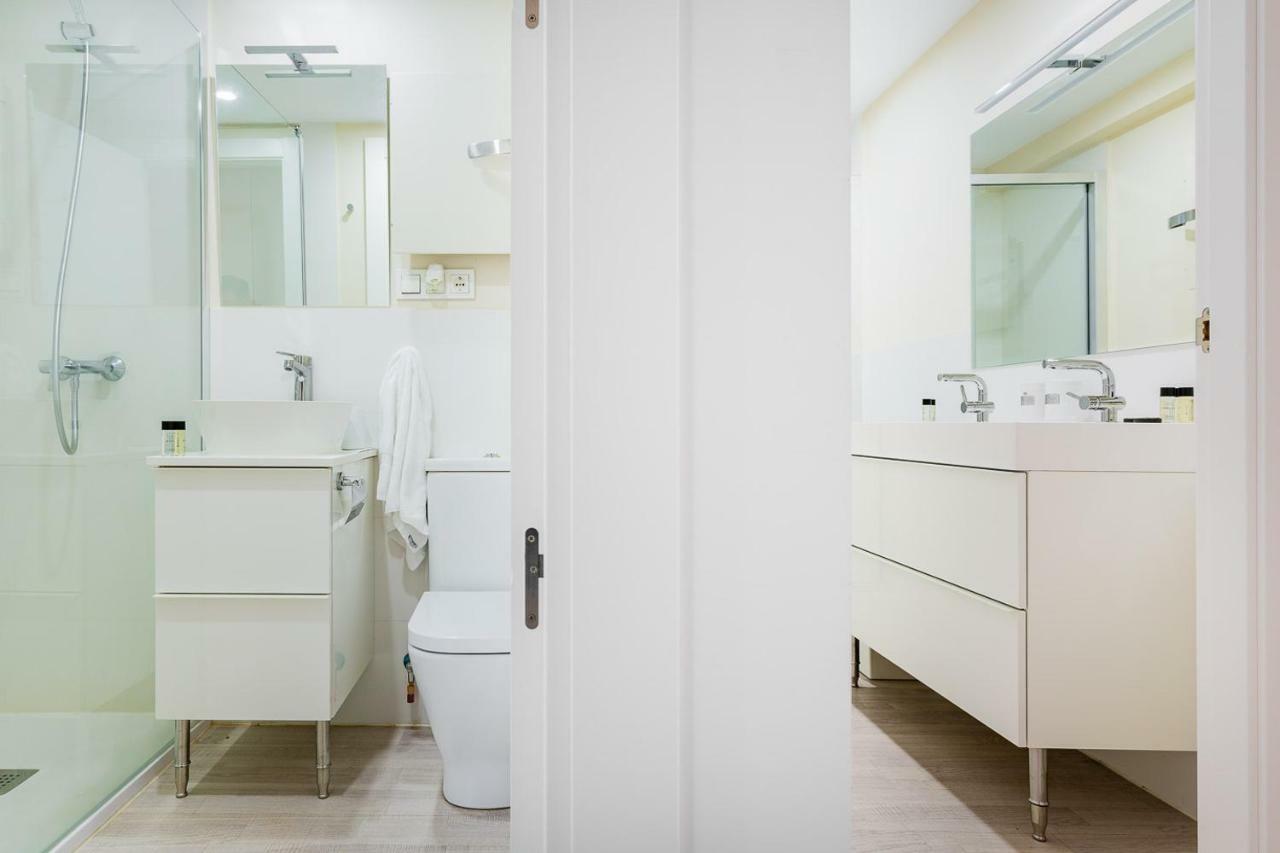 Exclusive Quietness In The Heart Of Madrid With Public Parking, Breakfast, 2 Bathrooms ภายนอก รูปภาพ