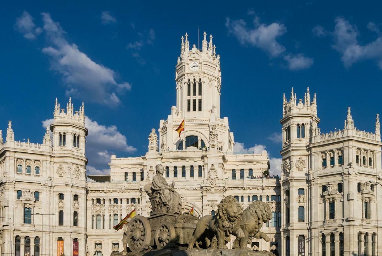 Exclusive Quietness In The Heart Of Madrid With Public Parking, Breakfast, 2 Bathrooms ภายนอก รูปภาพ